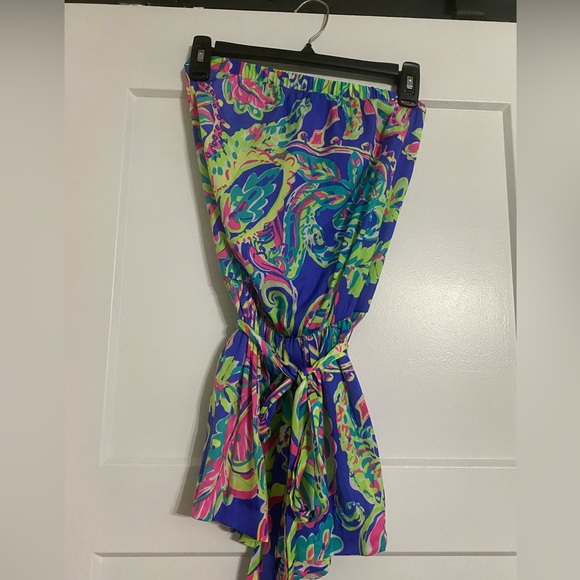 Lilly Pulitzer Ritz Romper- Like New Size XS C0035 - Picture 3 of 4